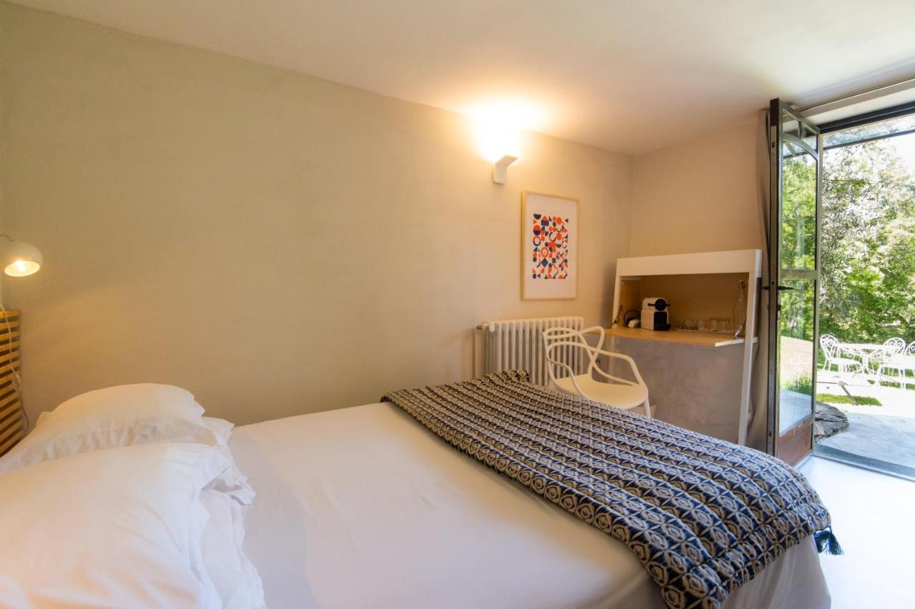 Le Jas Du Boeuf Hotel Cruis Екстериор снимка
